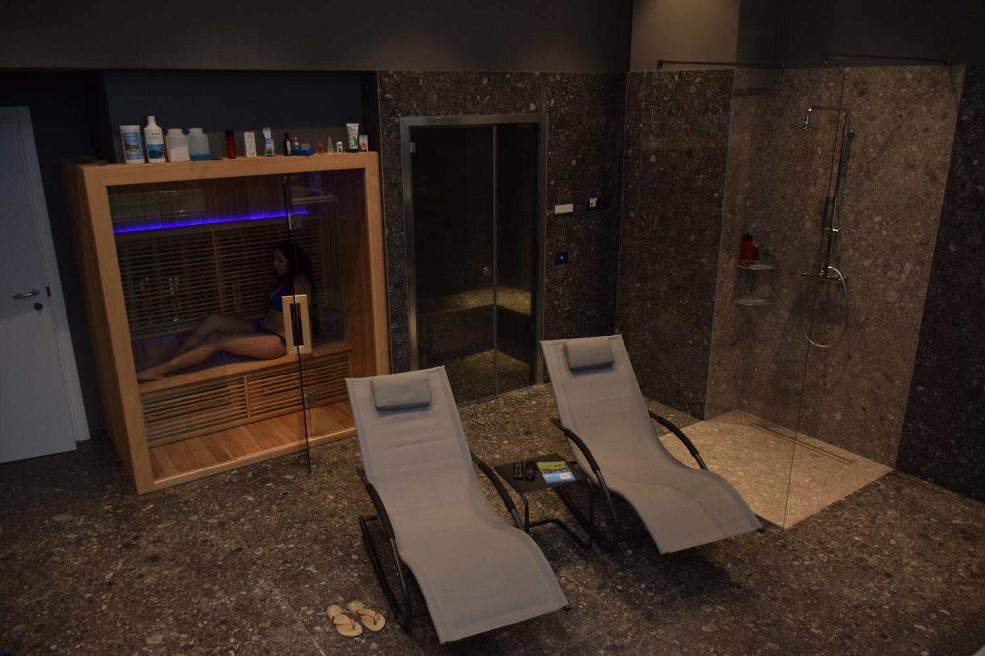 J13 Appartamento Con Spa Privata Pavie Extérieur photo