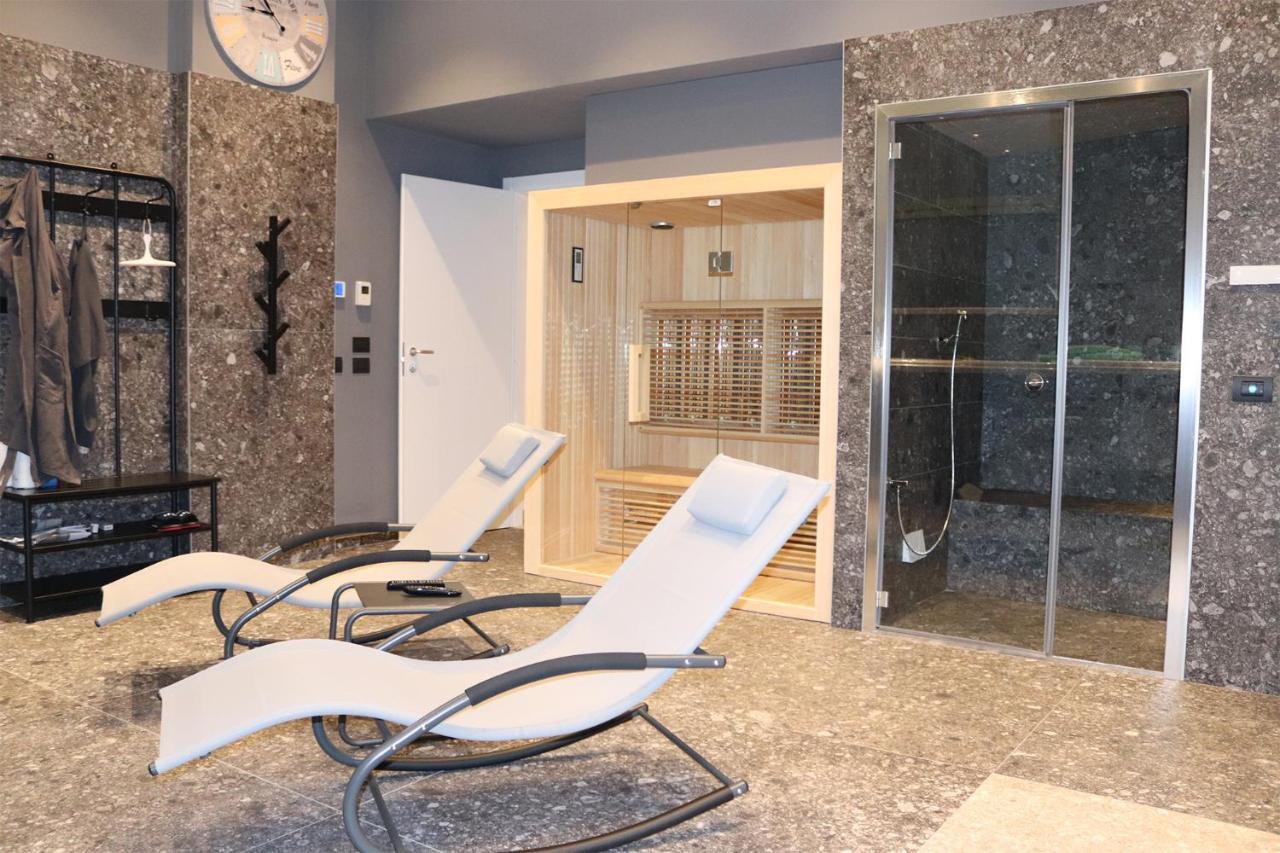 J13 Appartamento Con Spa Privata Pavie Extérieur photo